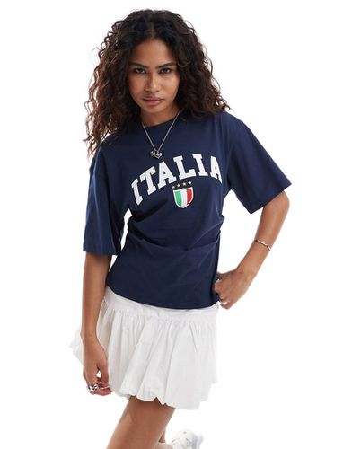T-shirt de football avec taille style corset et imprimé Italia - Asos Design - Modalova