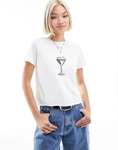 T-shirt effet rétréci à imprimé Happy Hour - Asos Design - Modalova