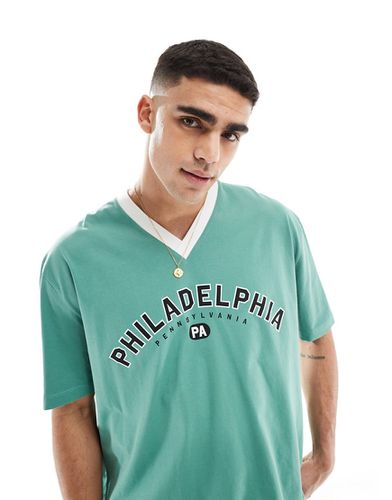 T-shirt oversize à col en V avec imprimé Philadelphia - Asos Design - Modalova