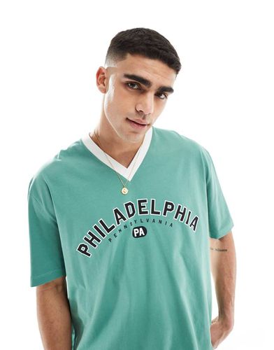 T-shirt oversize à col en V avec imprimé Philadelphia - Asos Design - Modalova