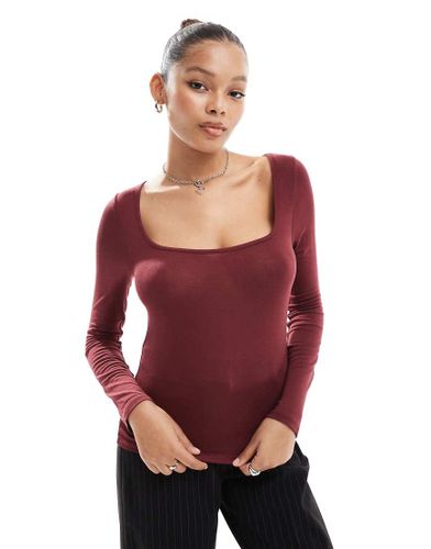 Top manches longues en maille fine avec encolure dégagée - Bordeaux - Asos Design - Modalova