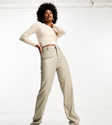 Tall - Pantalon droit en similicuir - Gris - Asos Design - Modalova