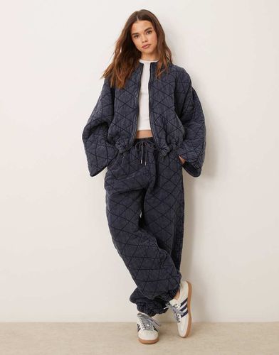 Jogger d'ensemble oversize en jersey matelassé - délavé - Asos Edition - Modalova