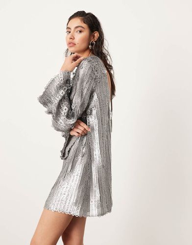 Robe courte ornée de sequins à dos échancré - Asos Edition - Modalova