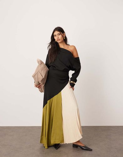 Robe longue à épaules dénudées avec jupe en tissu mélangé - Asos Edition - Modalova