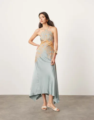 Robe mi-longue brodée dos nu en satin et dentelle à ourlet en pointe - Bleu - Asos Edition - Modalova