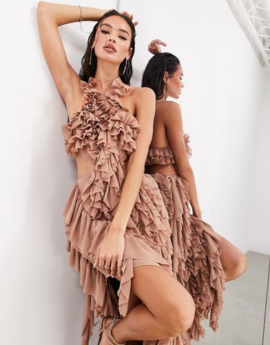 Robe sans manches longue à volants et découpes - Taupe - Asos Edition - Modalova