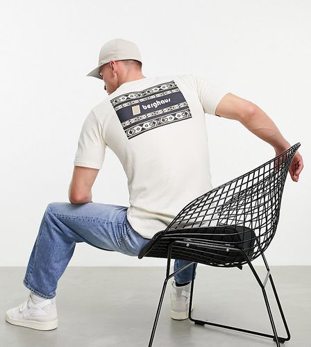 Exclusivité ASOS - T-shirt à imprimé aztèque effet color block - Beige - Berghaus - Modalova