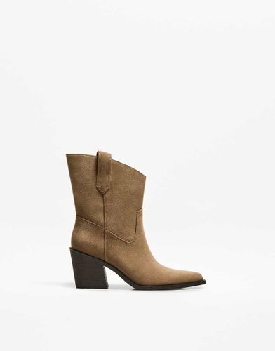 Bottines santiags asymtriques  talon - Fauve - Bershka - Modalova