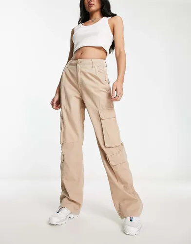 Pantalon cargo avec taille à cordon de serrage - Fauve - Bershka - Modalova