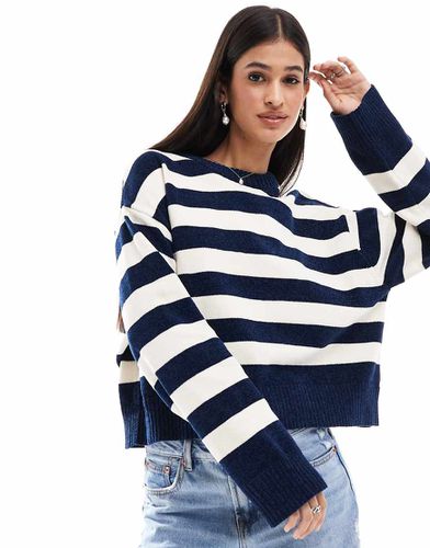 Pull ras de cou chunky à rayures - marine et blanc - Bershka - Modalova