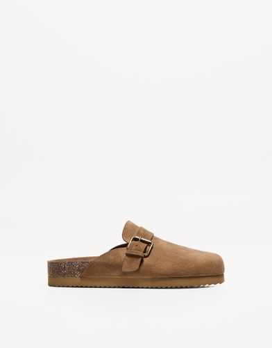 Sabots clouts  boucle - Fauve - Bershka - Modalova
