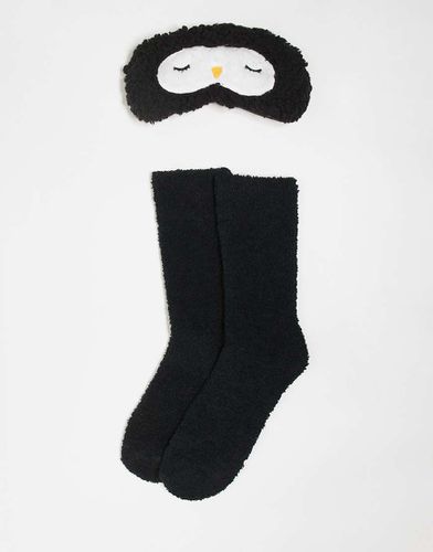 Coffret cadeau de Noël avec masque de sommeil pingouin et chaussettes - Brave Soul - Modalova