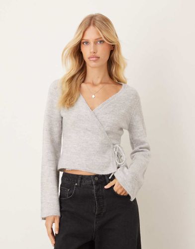 Gilet cache-caur en maille de laine d'alpaga à manches longues - clair chiné - Gina Tricot - Modalova