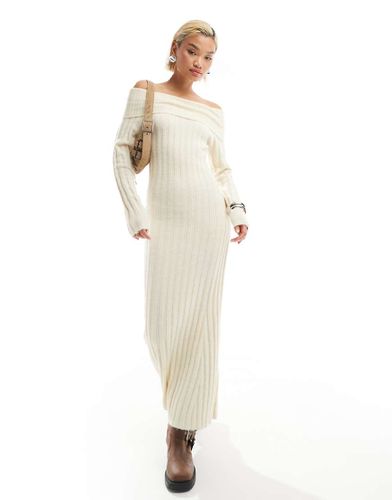 Robe longue moulante en maille à épaules dénudées - Crème - Glamorous - Modalova