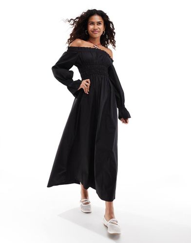 Robe longue froncée à la taille à épaules dénudées - Glamorous - Modalova