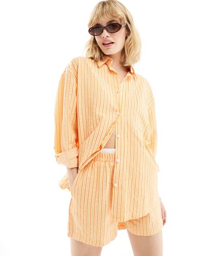 Chemise boyfriend oversize d'ensemble en tissu texturé à rayures - Daisy Street - Modalova