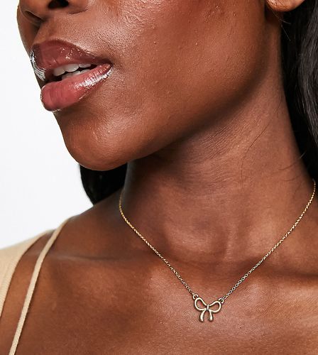 Collier avec pendentif flèche de Cupidon - Designb London - Modalova