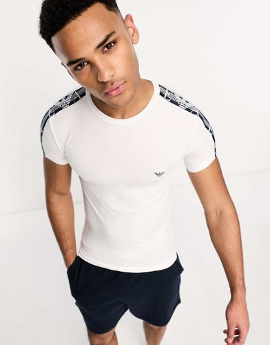 Bodywear - T-shirt avec grand logo sur le côté - Emporio Armani - Modalova