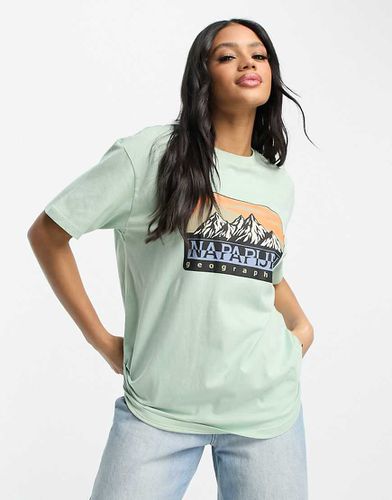 Exclusivité ASOS - Hello - T-shirt coupe boyfriend imprimé sur la poitrine - Napapijri - Modalova