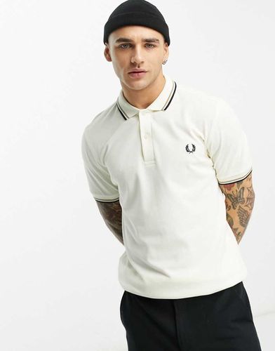 Polo avec double liseré - Crème - Fred Perry - Modalova