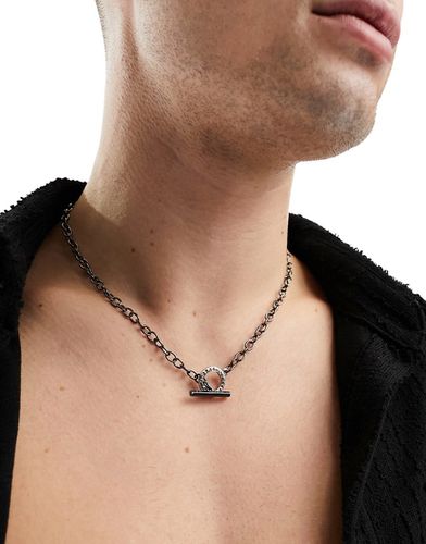 Fluidity - Collier chaîne avec pendentif barre en T - Bronze - Icon Brand - Modalova