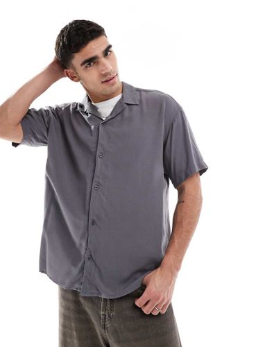 Chemise  manches courtes avec col  revers - fonc - Jack & Jones - Modalova