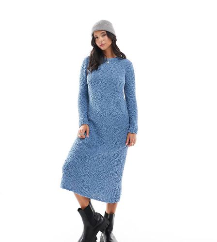 Robe mi-longue en maille texturée - Only Petite - Modalova