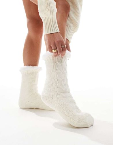 Chaussons-chaussettes confortables en maille chenille - Crème - Loungeable - Modalova