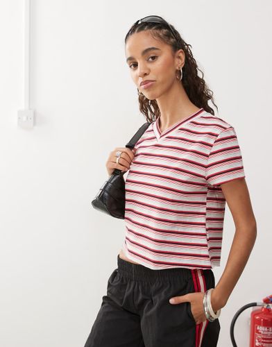 North Light - T-shirt ray  manches courtes et col V - Bordeaux/rose - Lioness - Modalova