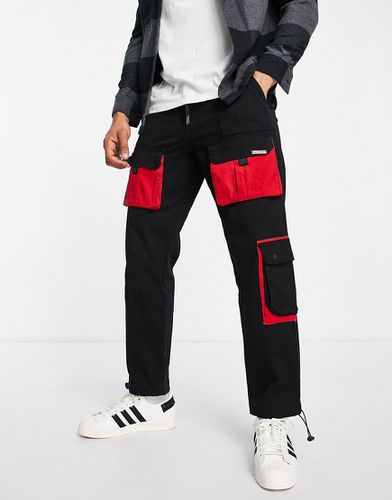 Pantalon cargo avec poches fonctionnelles - et rouge - Liquor N Poker - Modalova