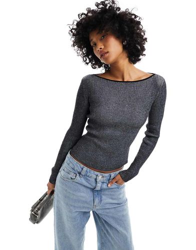 Crop top en maille rayée à manches longues - Noir et blanc - Monki - Modalova