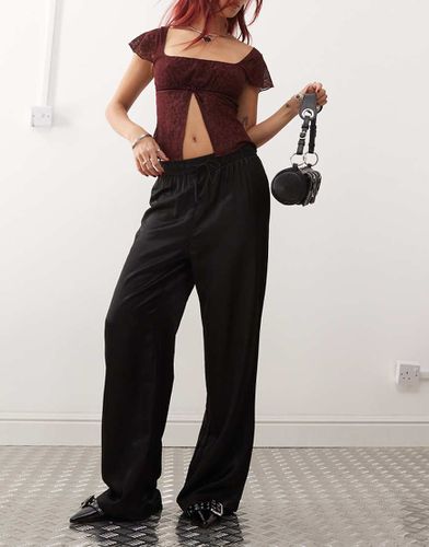 Pantalon ample en satin avec lien de serrage - Monki - Modalova