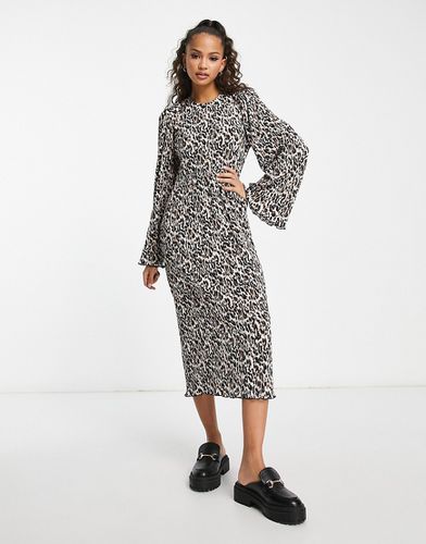Robe babydoll mi-longue à manches longues à imprimé léopard - Monki - Modalova