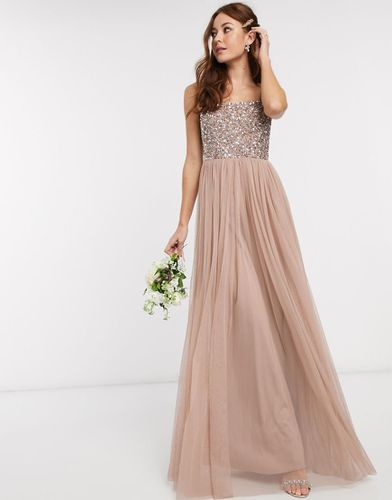 Robe longue de demoiselle d'honneur en tulle sans manches avec encolure carrée et superposition à sequins délicats ton sur ton - Blush - Maya - Modalova