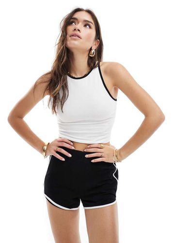 Crop top dos nageur d'ensemble à liserés - Miss Selfridge - Modalova