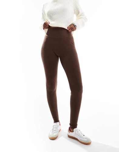 Legging confortable en maille côtelée - Chocolat - Miss Selfridge - Modalova