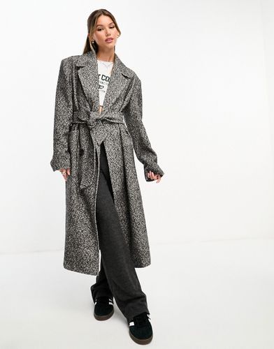 Manteau long croisé à motif chevrons - et blanc - Miss Selfridge - Modalova