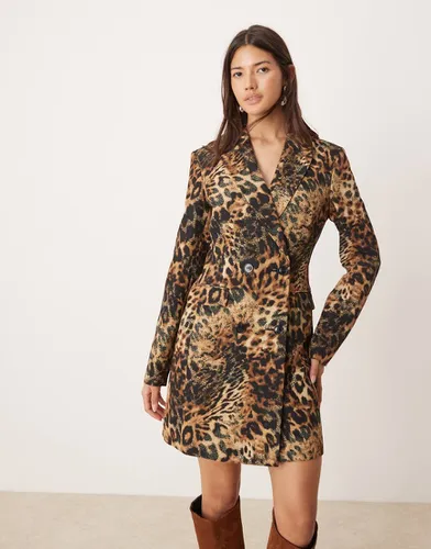 Robe blazer longue à imprimé animal - Miss Selfridge - Modalova