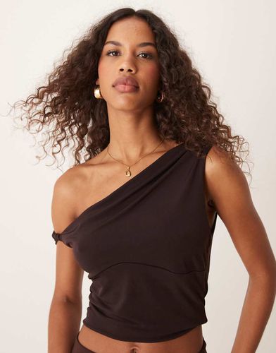 Top asymétrique effet drapé - Chocolat - Miss Selfridge - Modalova