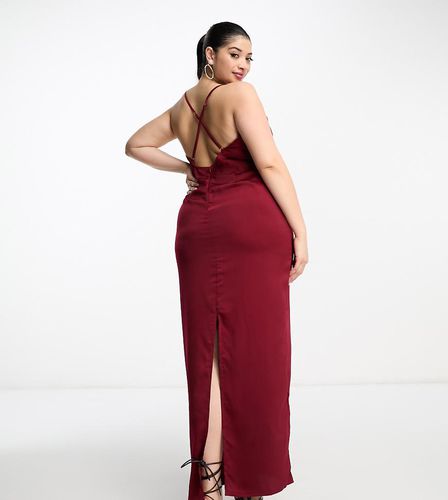 Robe longue de bal de promo à col bénitier satinée - Bordeaux - Naanaa Plus - Modalova