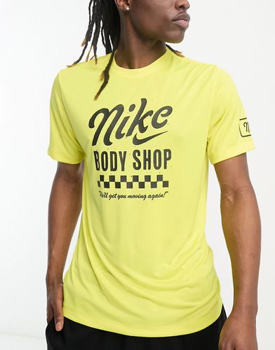 Body Shop - T-shirt en tissu Dri-Fit - Nike Training - Modalova