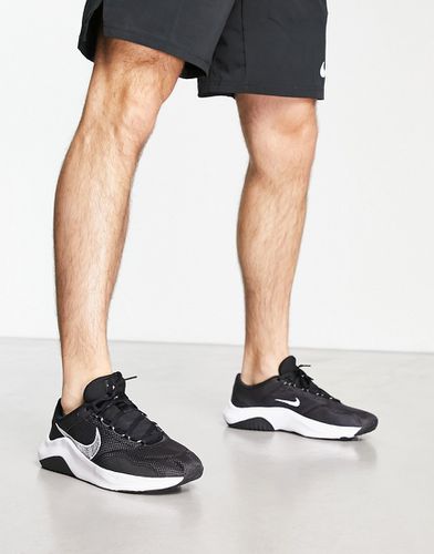 Baskets de training legend essential noir homme - Nike