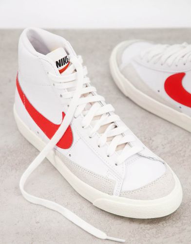 Blazer 77 - Baskets mi-hautes - et rouge - Nike - Modalova