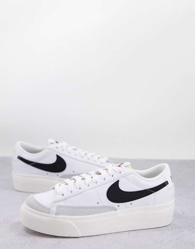 Blazer - Baskets basses à semelle plateforme - Noir et - Nike - Modalova