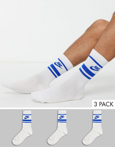 Essential - Lot de 3 paires de chaussettes à rayures avec logo bleu - Nike - Modalova