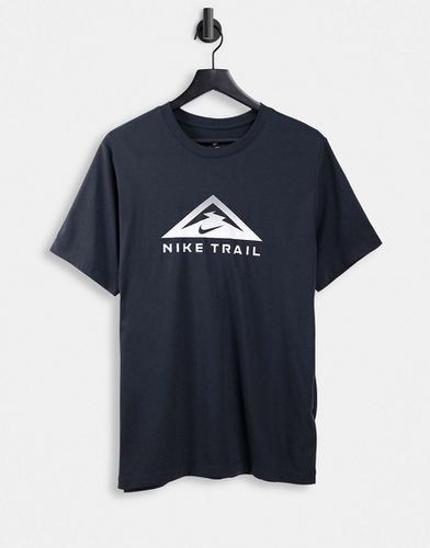 Trail - T-shirt à logo en tissu Dri-FIT - Nike Running - Modalova
