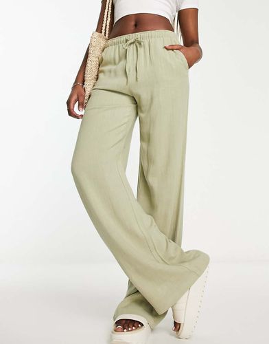 Pantalon aspect lin avec cordon de serrage - Kaki - Stradivarius - Modalova