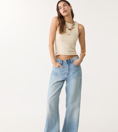 Petite - D92 - Jean droit large - denim - Stradivarius - Modalova