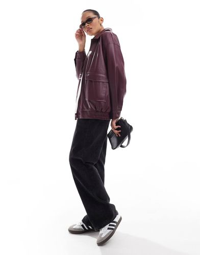 STR - Bomber imitation cuir - Bordeaux - Stradivarius - Modalova